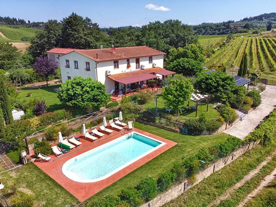 Immagine 5 di Casa colonica in vendita  a Certaldo