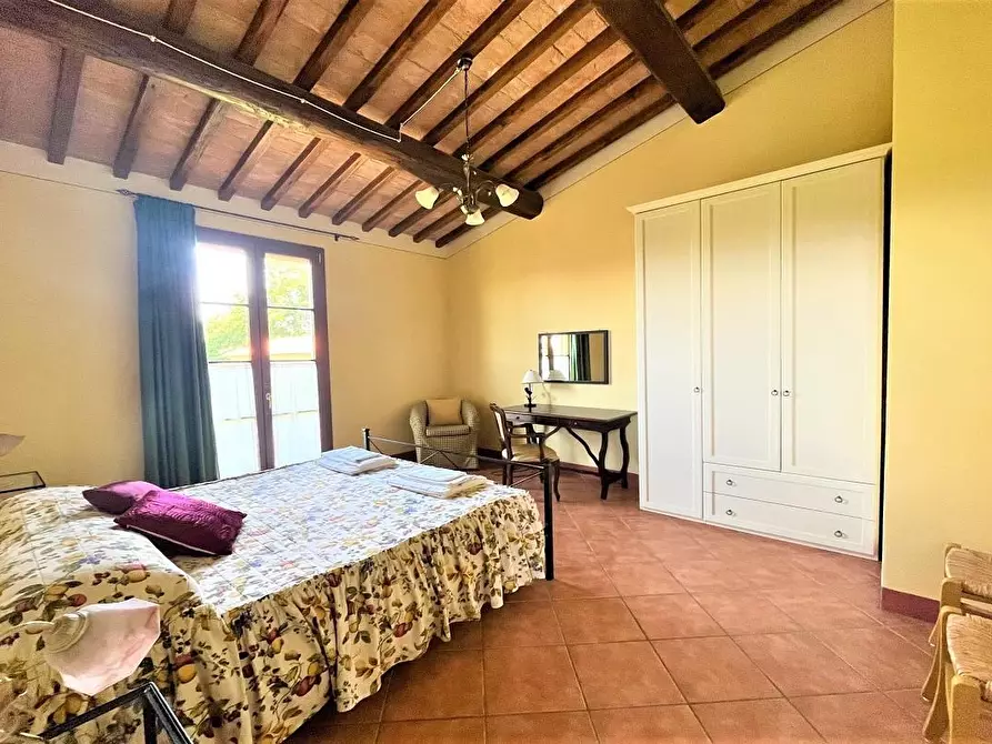 Immagine 10 di Casa colonica in vendita  a Certaldo