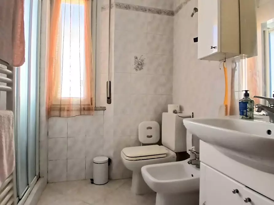 Immagine 13 di Appartamento in vendita  a Campiglia Marittima