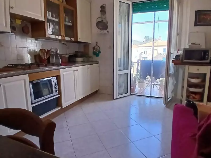 Immagine 9 di Appartamento in vendita  a Campiglia Marittima