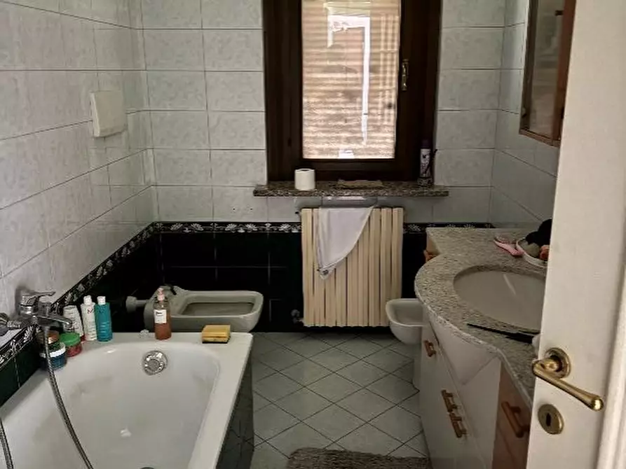 Immagine 2 di Appartamento in vendita  a Valenza