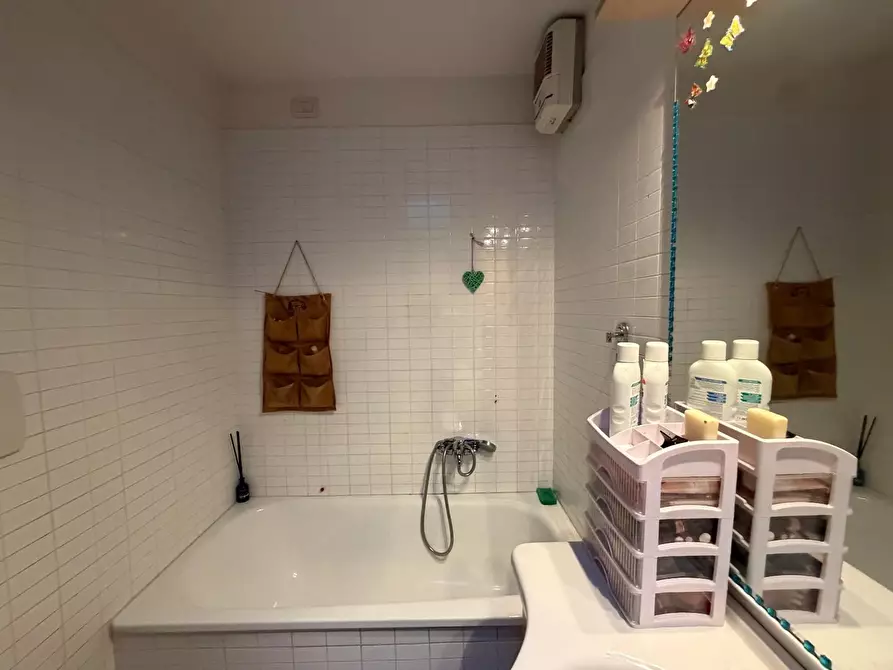 Immagine 33 di Appartamento in vendita  a Santa Croce Sull'arno