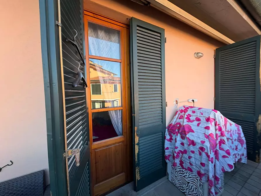 Immagine 38 di Appartamento in vendita  a Santa Croce Sull'arno