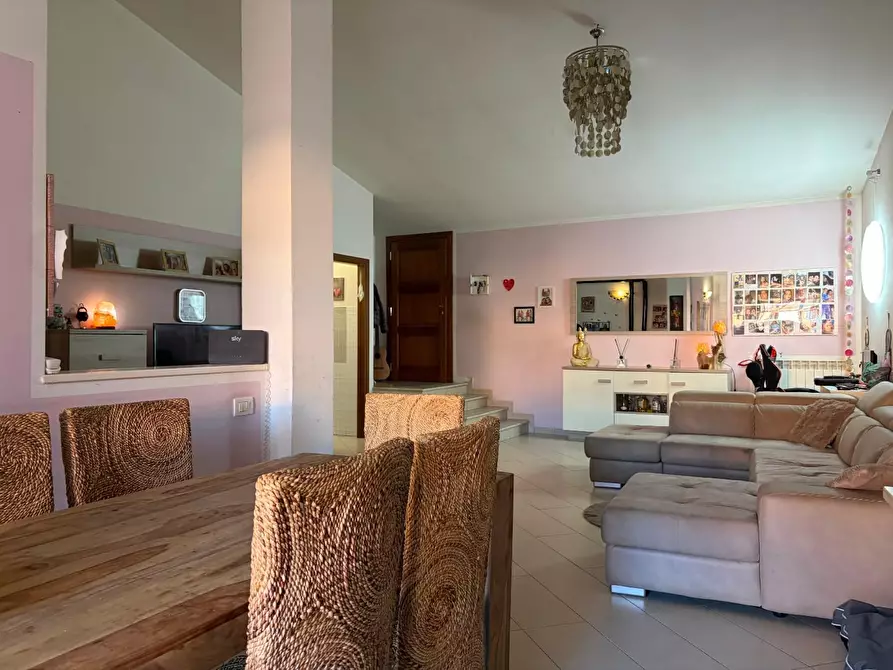 Immagine 7 di Appartamento in vendita  a Santa Croce Sull'arno