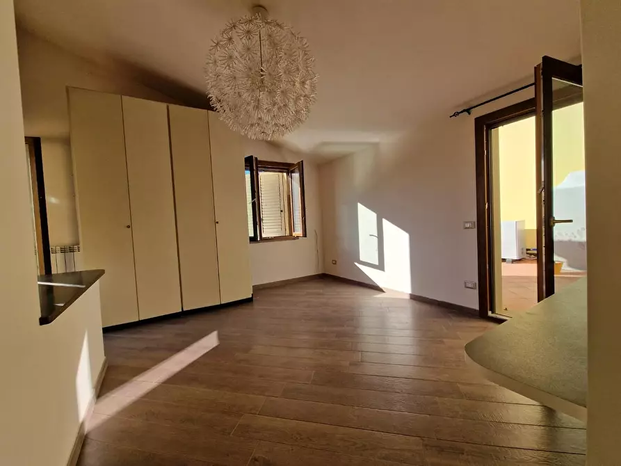 Immagine 26 di Villa in vendita  a Crespina Lorenzana