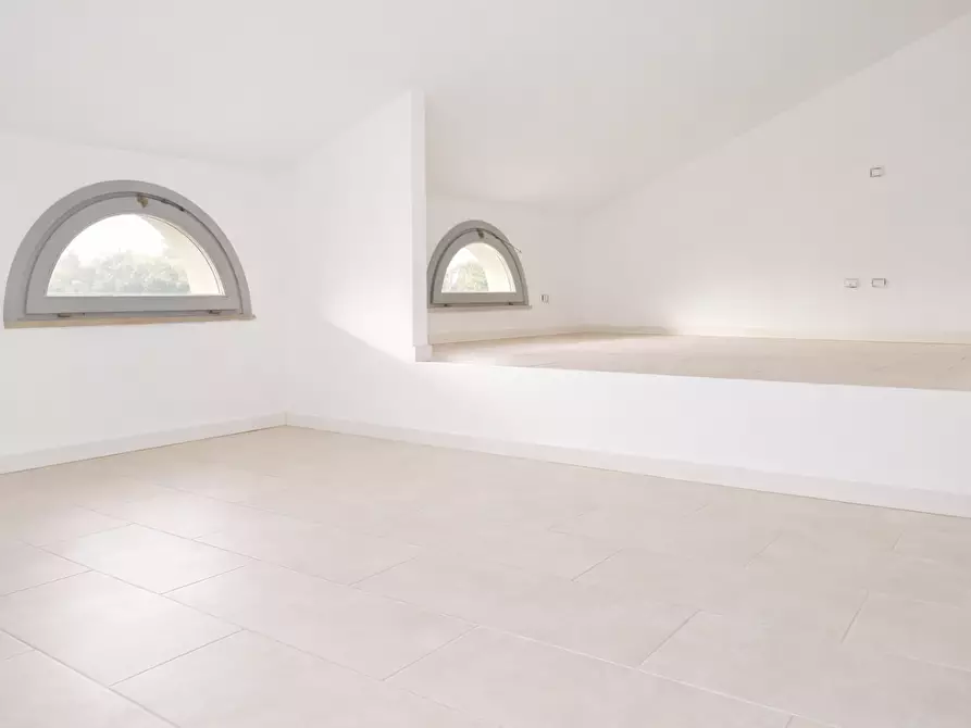 Immagine 11 di Appartamento in vendita  a Cascina