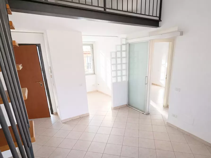 Immagine 2 di Appartamento in vendita  a Cascina