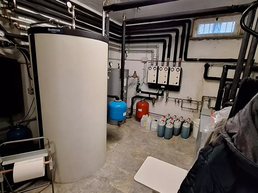 Immagine 14 di Villa in vendita  a Grugliasco