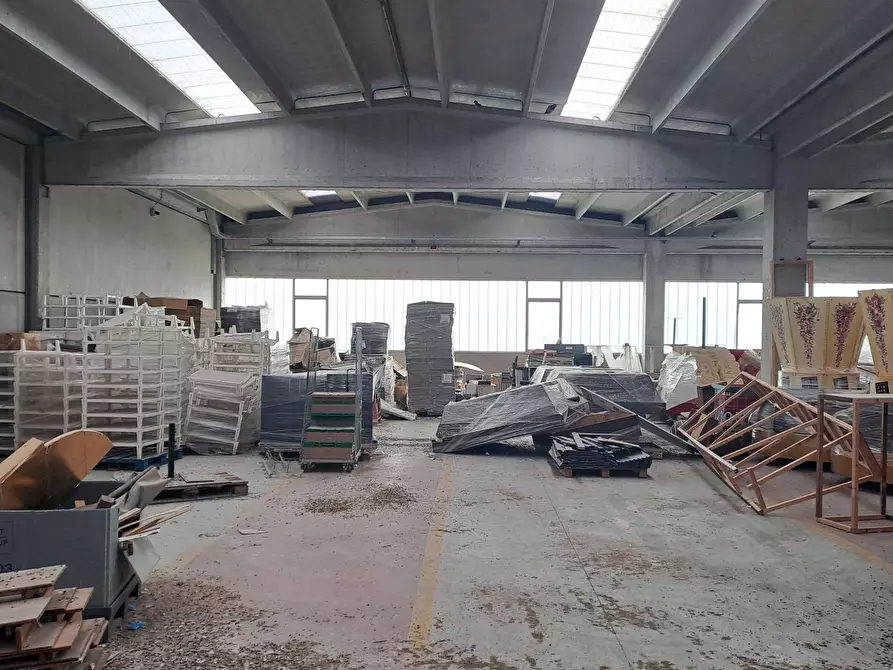 Immagine 10 di Capannone industriale in vendita  a Rosta