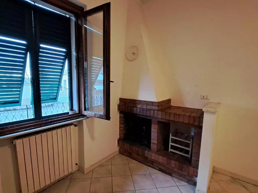 Immagine 2 di Appartamento in vendita  a Peccioli