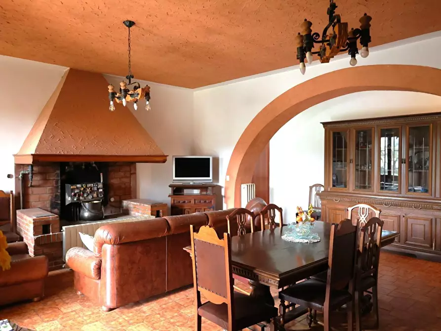 Immagine 3 di Villetta a schiera in vendita  a Casciana Terme Lari