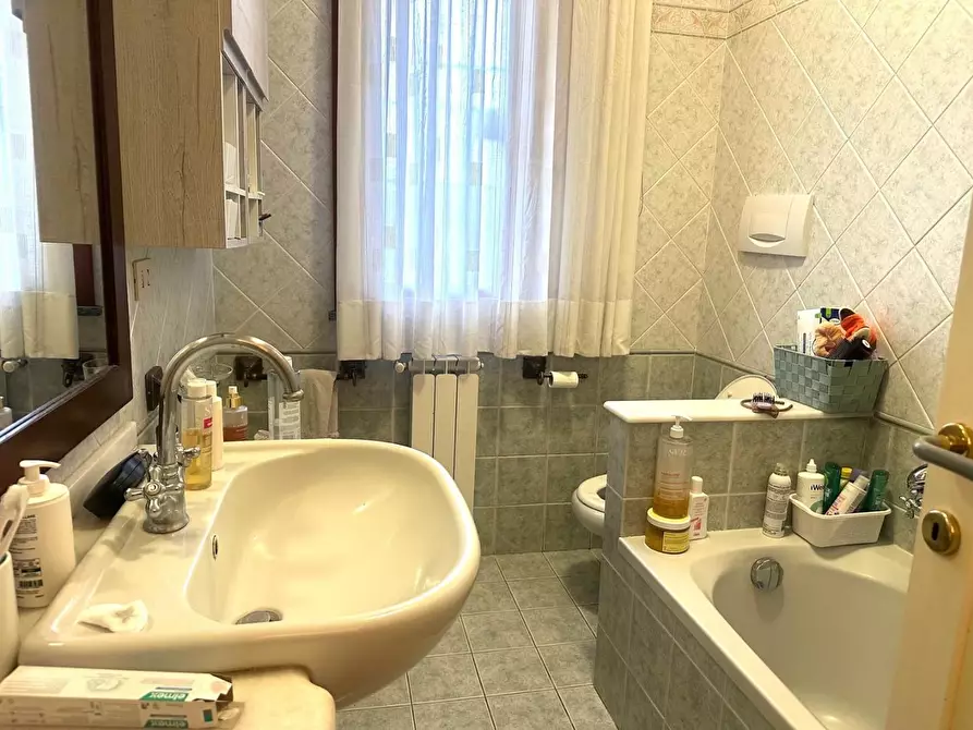 Immagine 11 di Appartamento in vendita  a Empoli