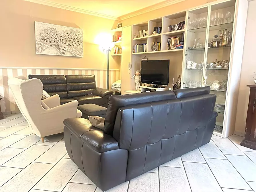 Immagine 4 di Appartamento in vendita  a Empoli