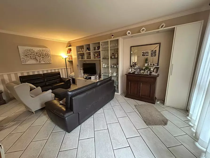 Immagine 18 di Appartamento in vendita  a Empoli