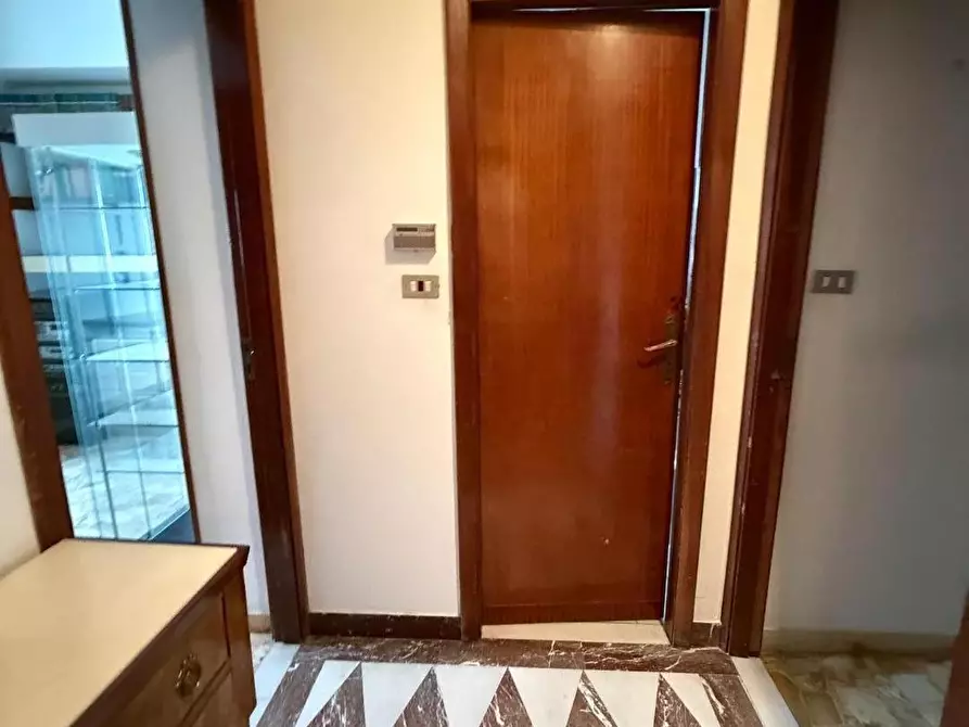 Immagine 19 di Appartamento in vendita  a Massa