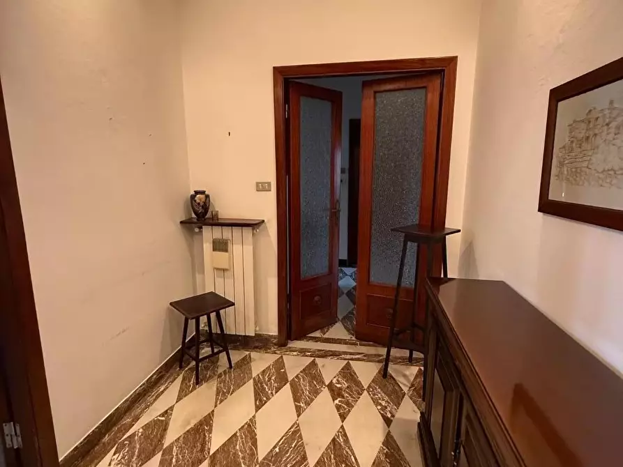 Immagine 8 di Appartamento in vendita  a Massa