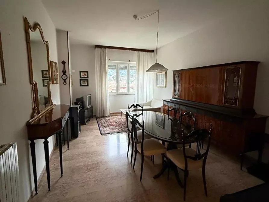 Immagine 7 di Appartamento in vendita  a Massa