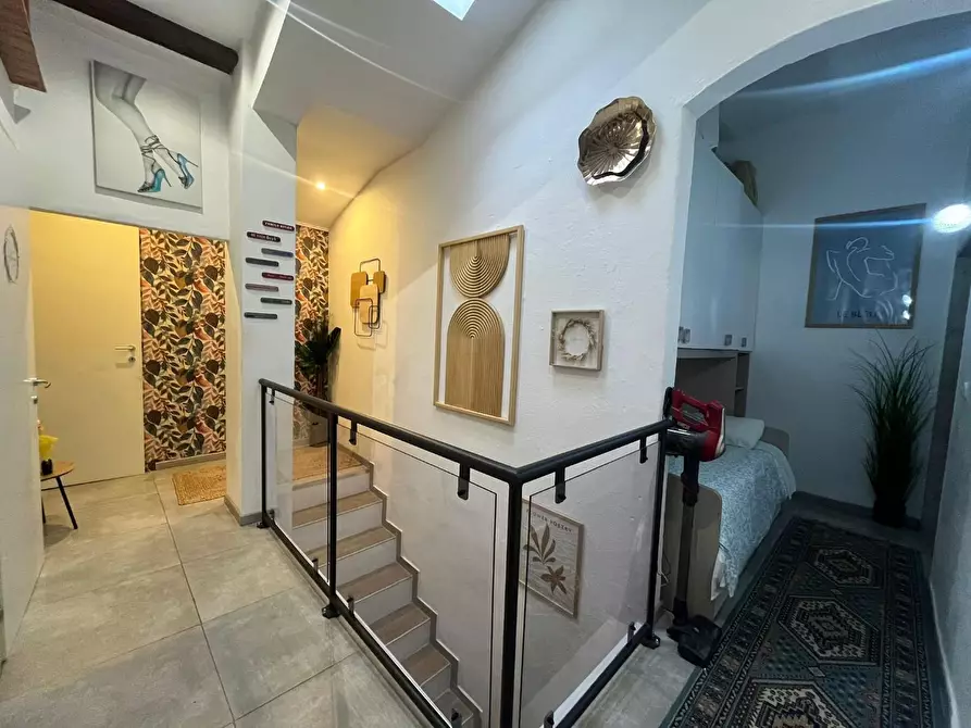 Immagine 20 di Porzione di casa in affitto  a Carrara