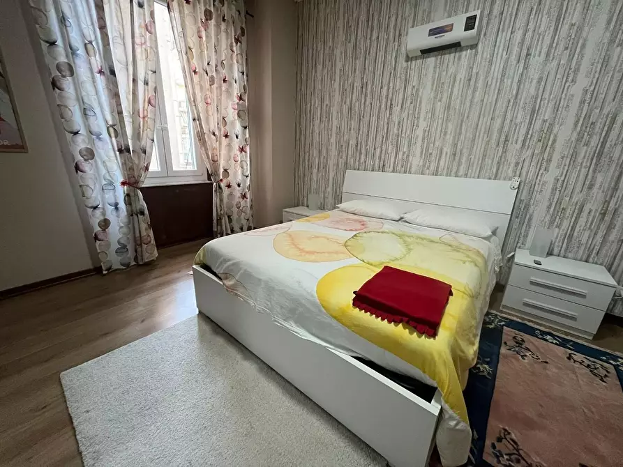 Immagine 23 di Porzione di casa in affitto  a Carrara