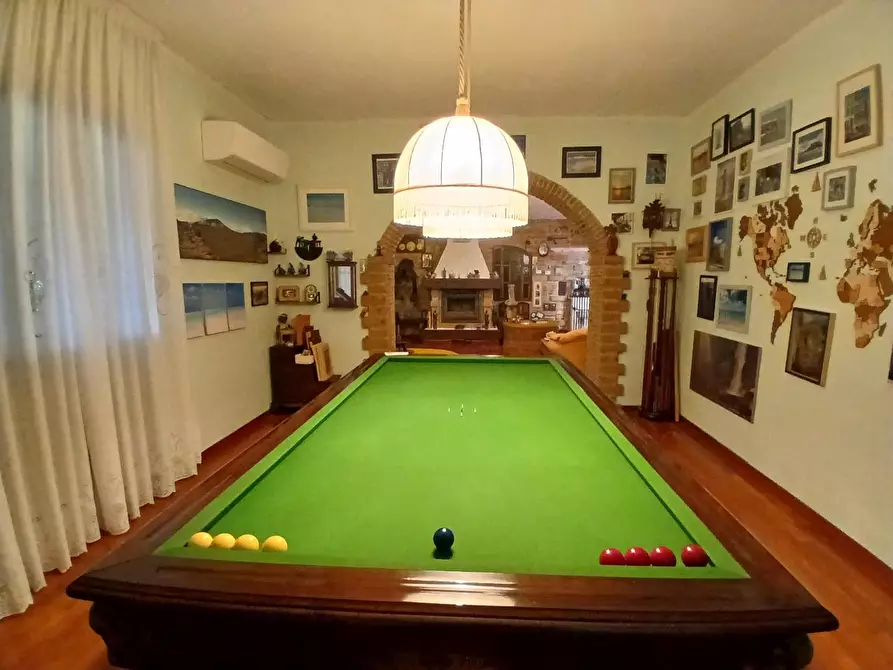 Immagine 14 di Villa in vendita  a Collesalvetti