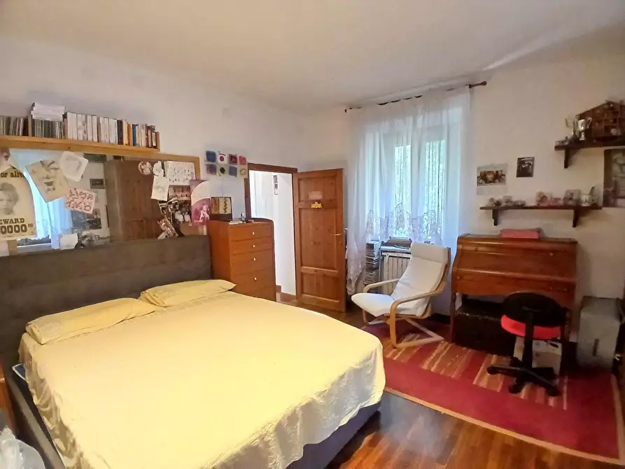 Immagine 21 di Villa in vendita  a Collesalvetti