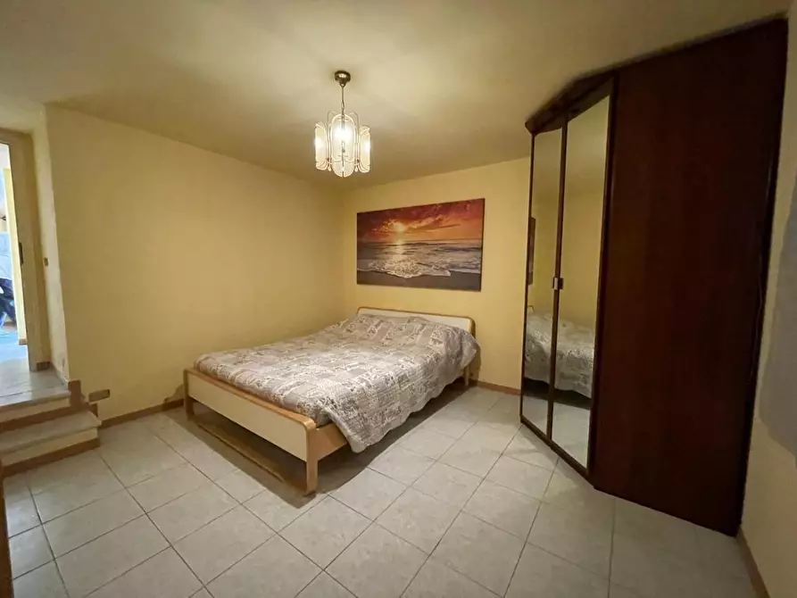 Immagine 42 di Casa bifamiliare in vendita  a Lucca