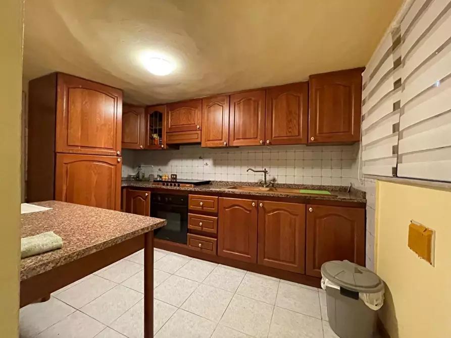 Immagine 40 di Casa bifamiliare in vendita  a Lucca