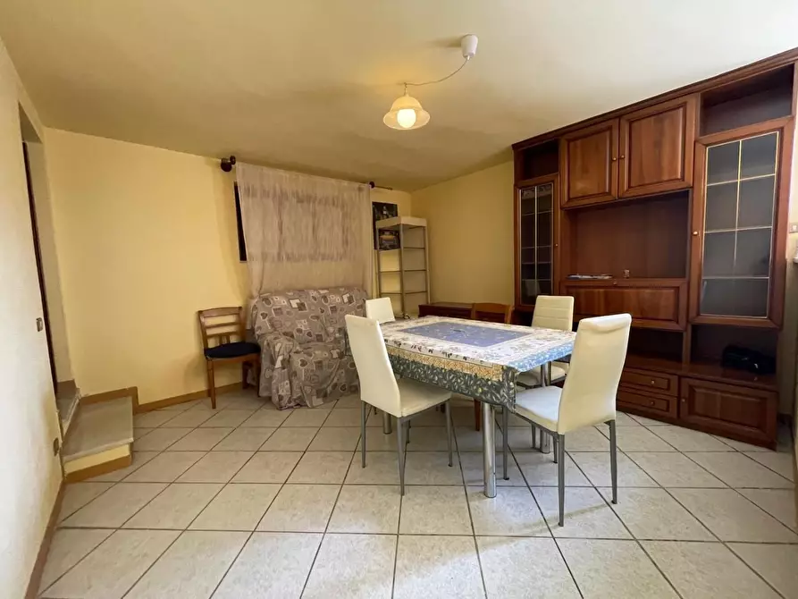 Immagine 38 di Casa bifamiliare in vendita  a Lucca