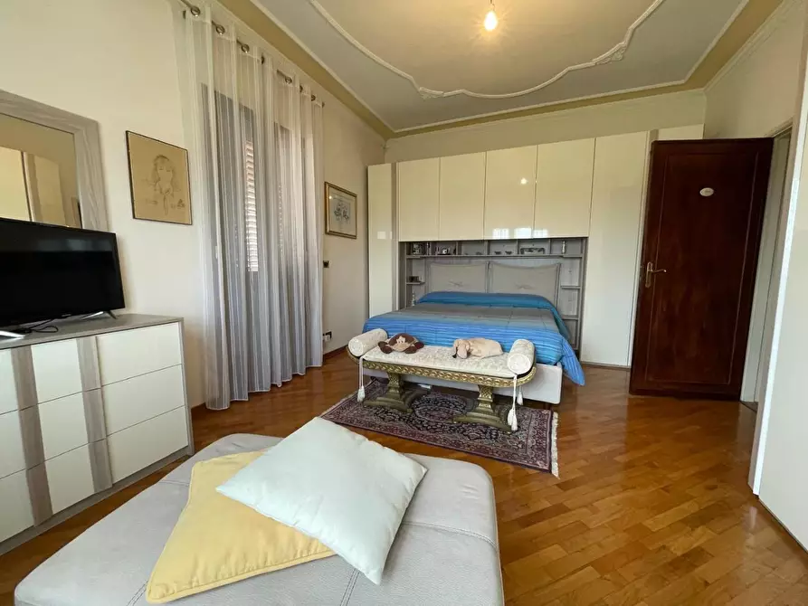 Immagine 16 di Casa bifamiliare in vendita  a Lucca