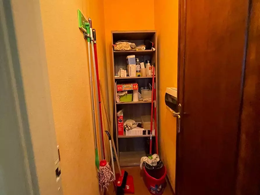 Immagine 17 di Casa bifamiliare in vendita  a Lucca