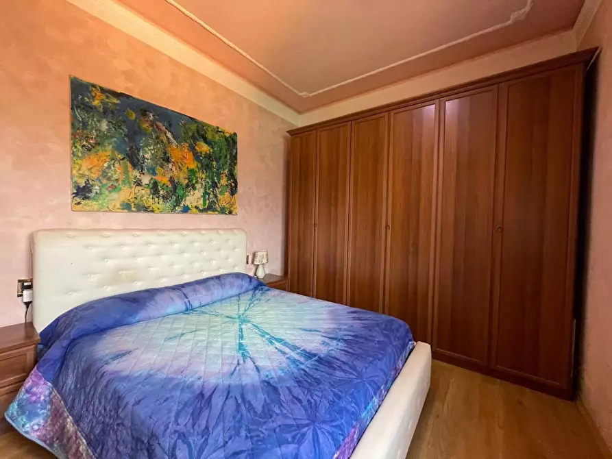 Immagine 19 di Casa bifamiliare in vendita  a Lucca