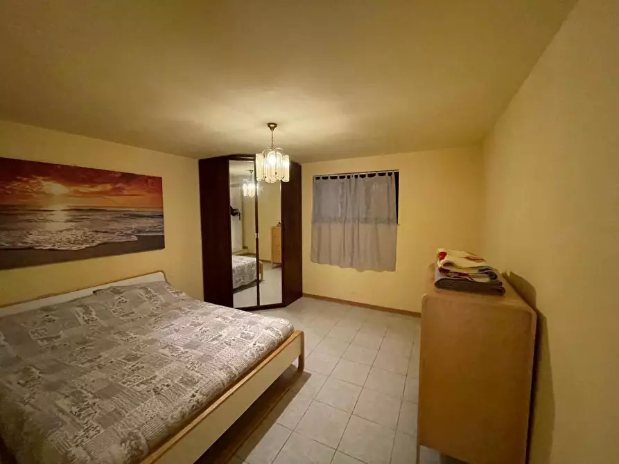 Immagine 43 di Casa bifamiliare in vendita  a Lucca