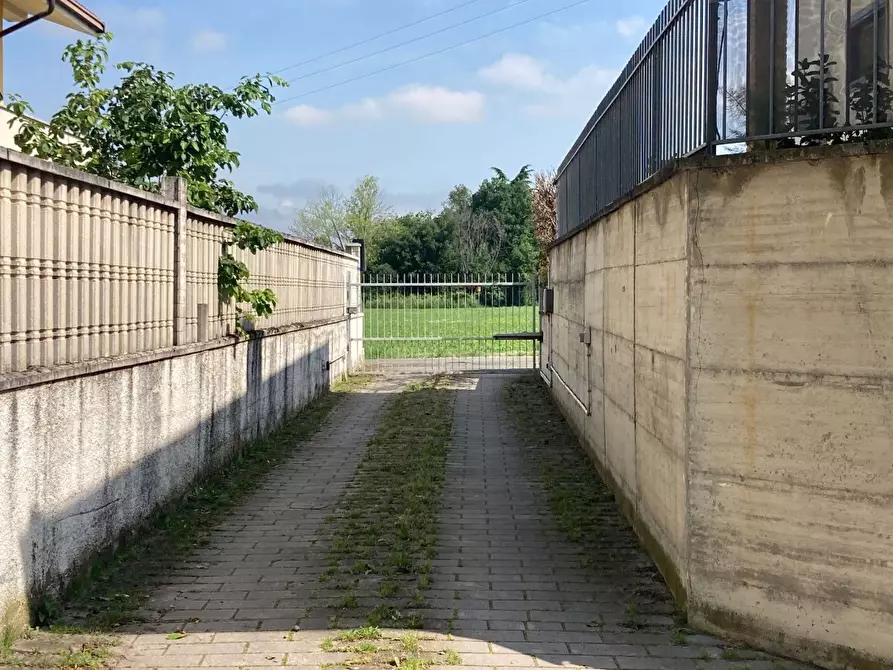 Immagine 13 di Appartamento in vendita  a Casalnoceto