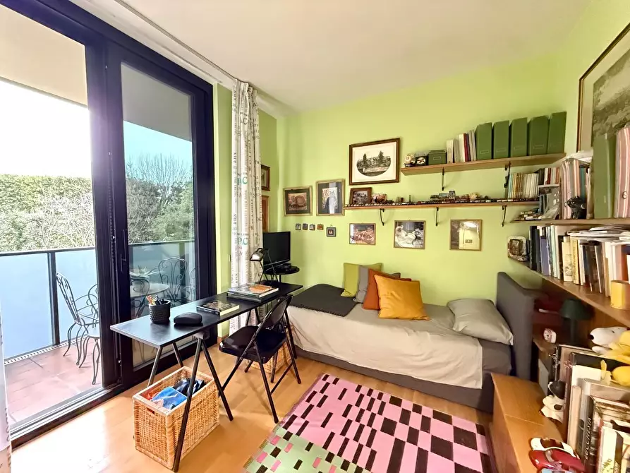 Immagine 48 di Appartamento in vendita  a Lucca