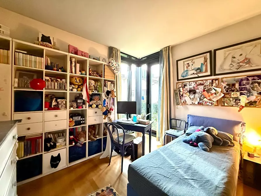 Immagine 29 di Appartamento in vendita  a Lucca