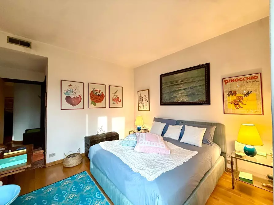 Immagine 45 di Appartamento in vendita  a Lucca