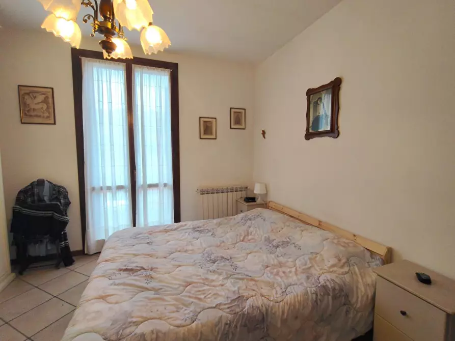 Immagine 16 di Appartamento in vendita  a Pescia