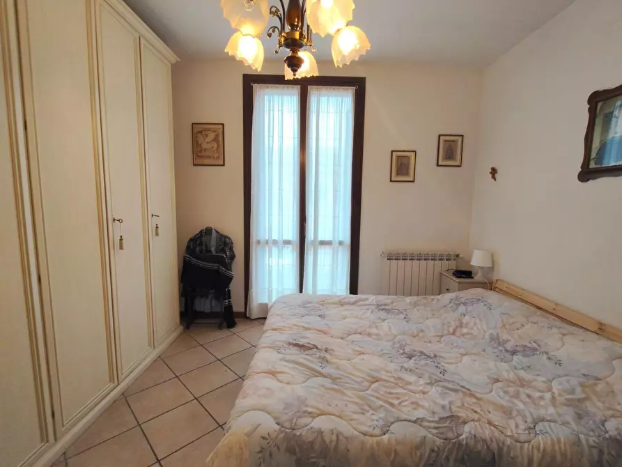 Immagine 21 di Appartamento in vendita  a Pescia