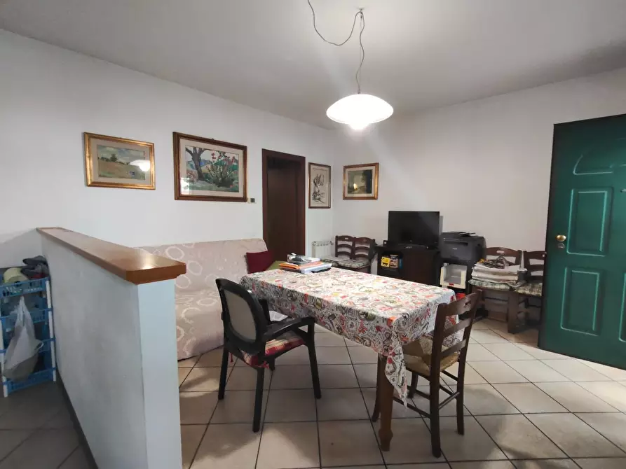 Immagine 8 di Appartamento in vendita  a Pescia