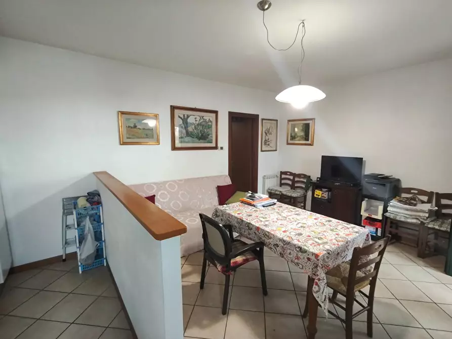 Immagine 10 di Appartamento in vendita  a Pescia