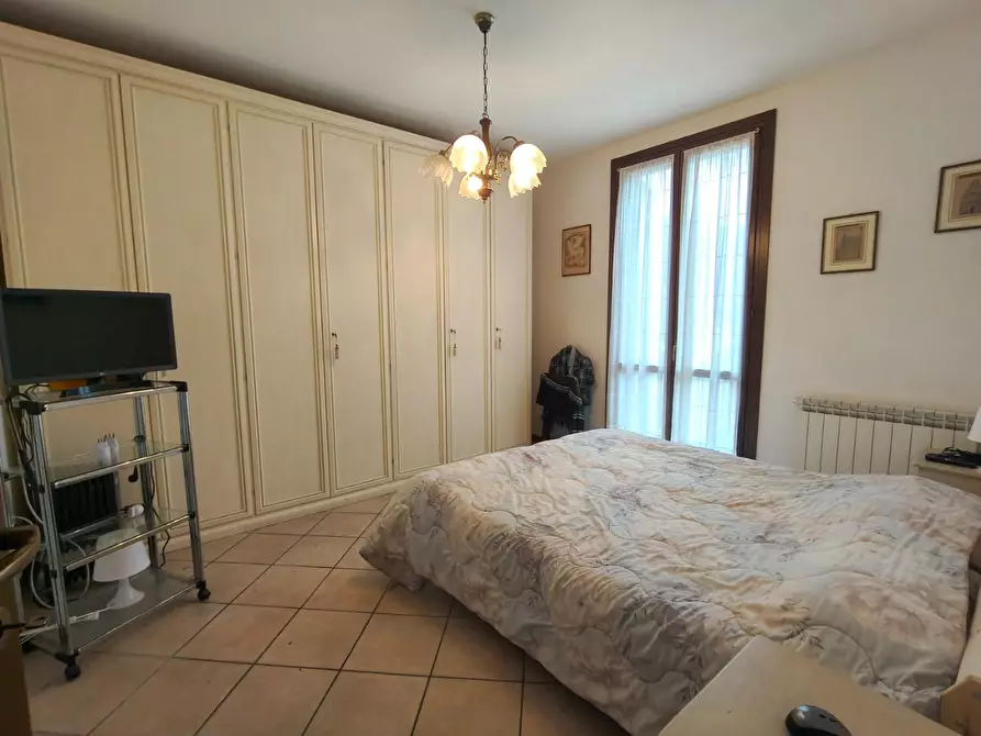 Immagine 20 di Appartamento in vendita  a Pescia