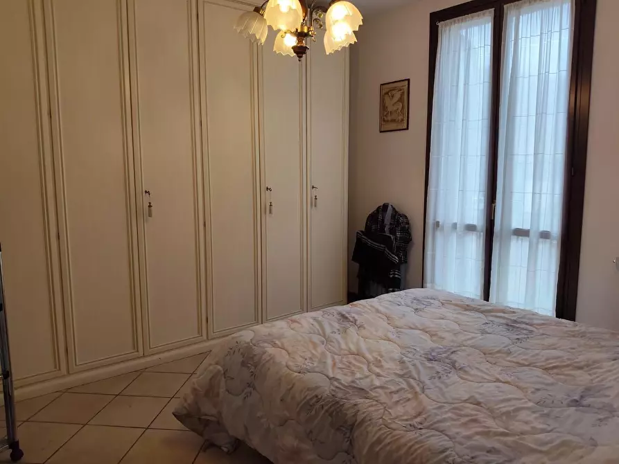 Immagine 17 di Appartamento in vendita  a Pescia