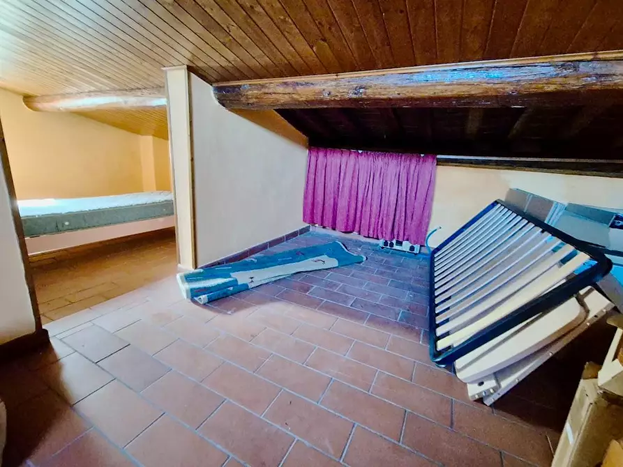 Immagine 12 di Appartamento in vendita  a Pisa