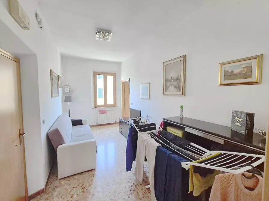 Immagine 15 di Appartamento in vendita  a Pisa