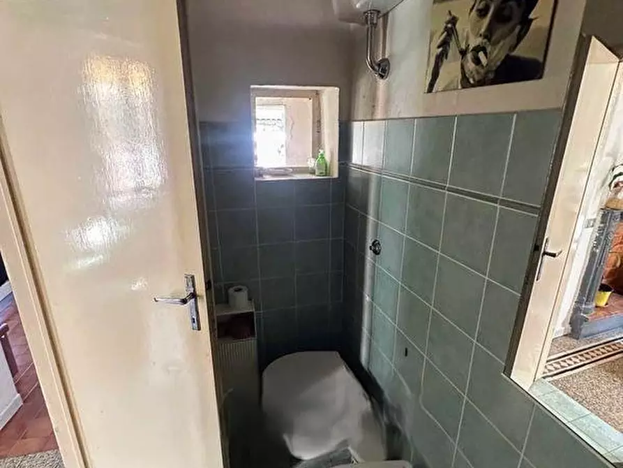 Immagine 16 di Appartamento in vendita  a Pisa