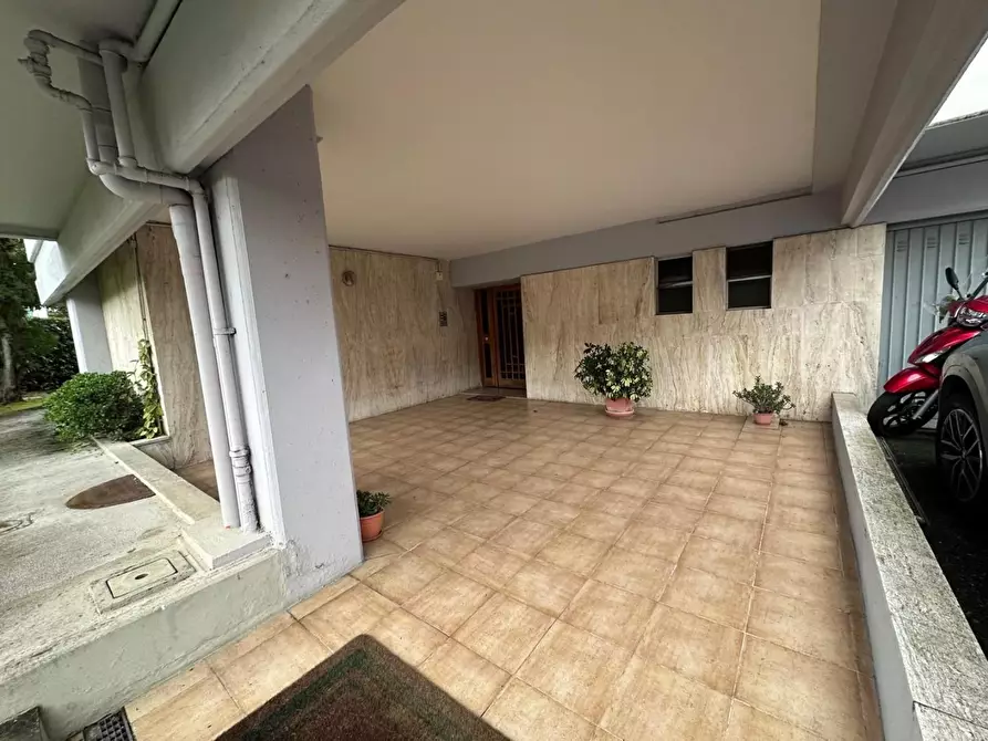 Immagine 18 di Appartamento in vendita  a Pisa