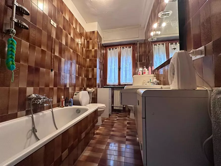 Immagine 16 di Appartamento in vendita  a Pisa