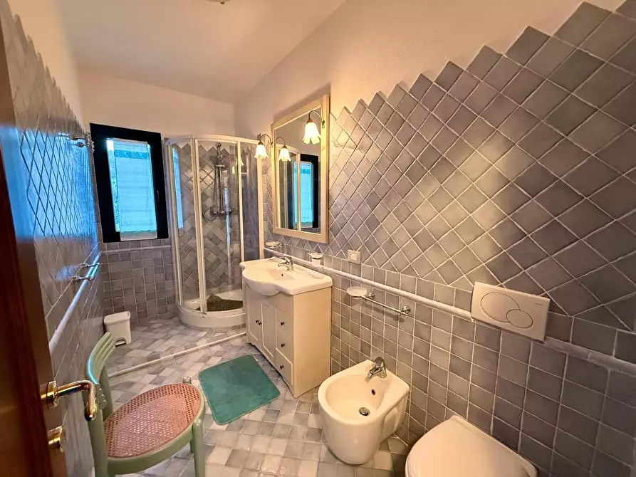 Immagine 10 di Casa indipendente in vendita  a Luogosanto