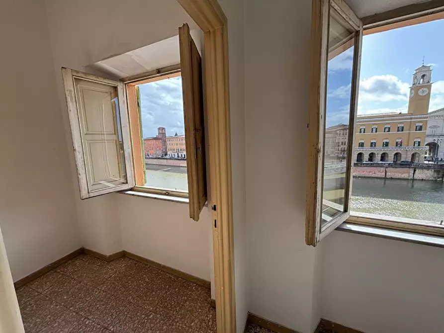 Immagine 9 di Appartamento in vendita  a Pisa