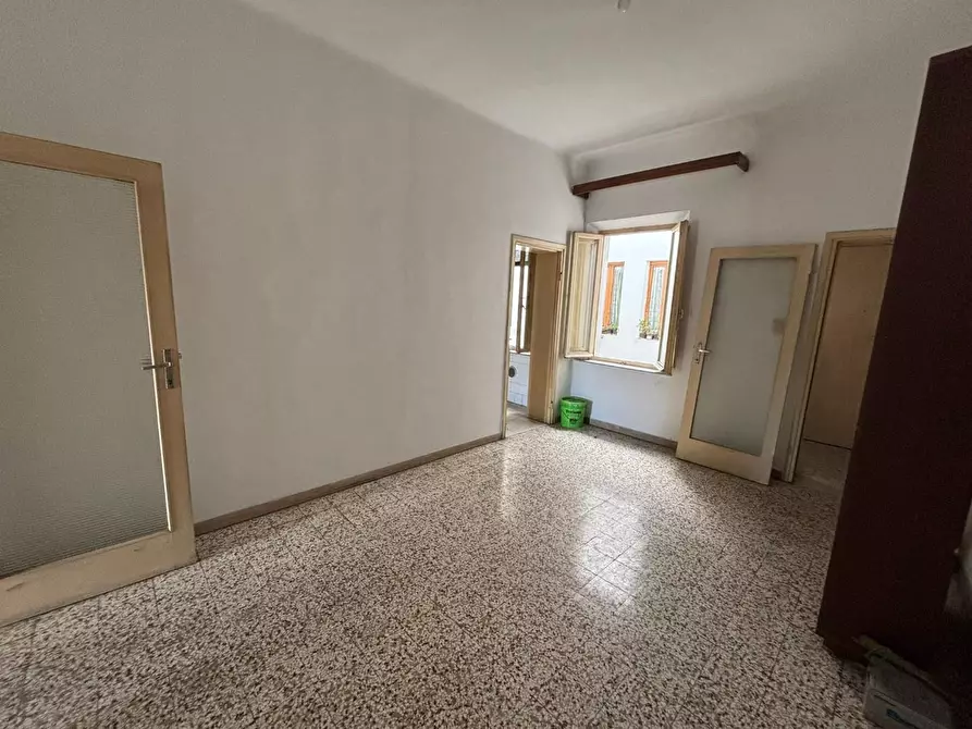 Immagine 25 di Appartamento in vendita  a Pisa